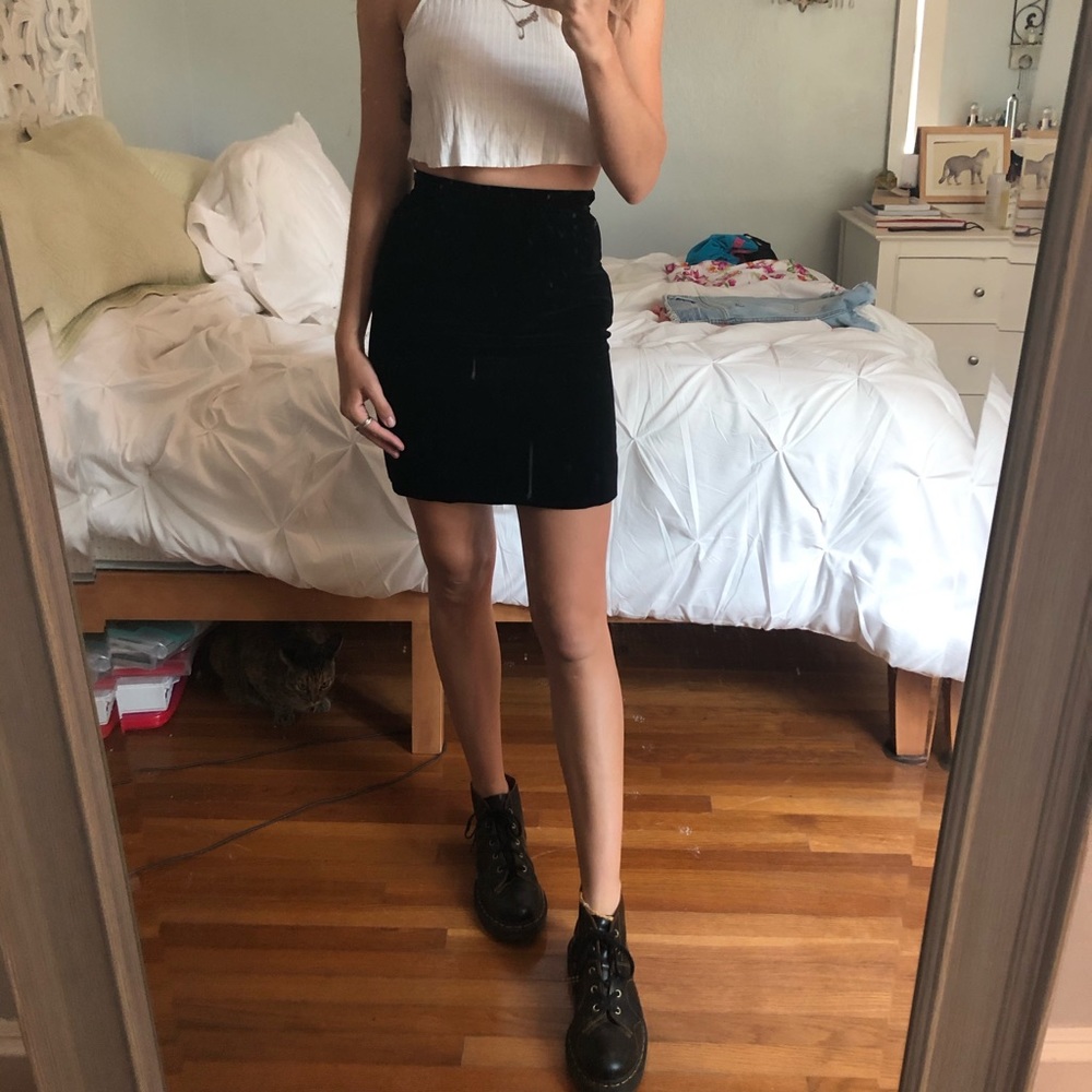 Karl Lagerfeld Black velvet skirt